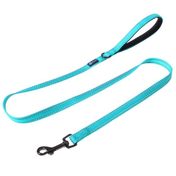 Dog Leash: NWT 6-foot Nylon Reflective Dog Leashes - Picture 6 of 7